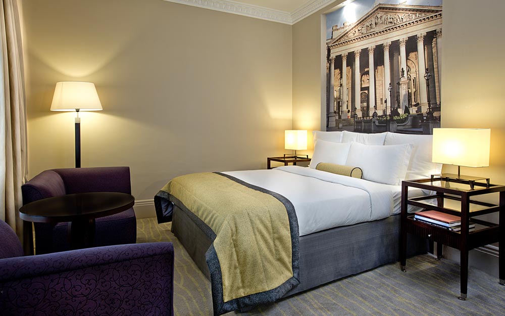 Deluxe Royal Suite at Threadneedle London