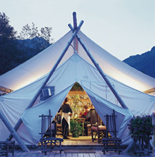 Luxury Camping on Luxury Camping At Clayoquot Wilderness Resorts In Tofino  British