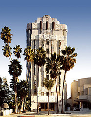 Sunset Towers Hotel