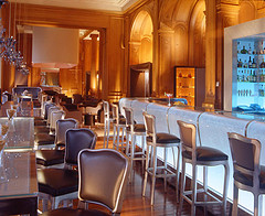 Le Bar at Plaza Athenee