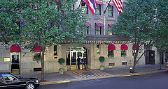 Hotel Plaza Athenee, New York