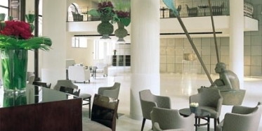What a Hotel!