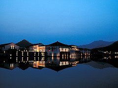 Fuchun Resort