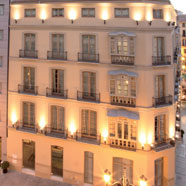 Hotel Molina Lario