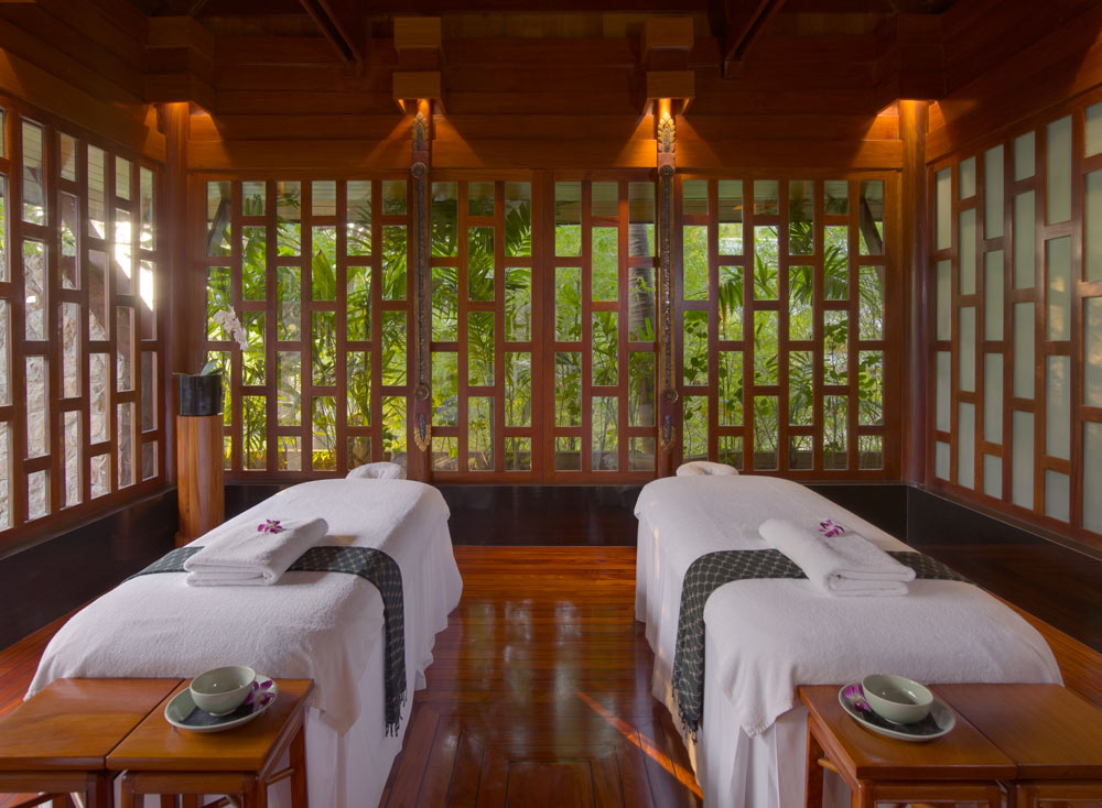 London S Best Spa Treatments Luxury Travel Mo Magazine In 2020 Spa London Treatment Rooms Spa Guide