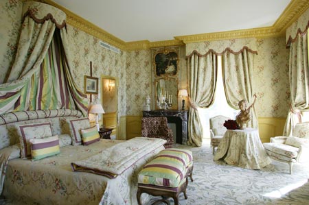 Chateau De Mirambeau