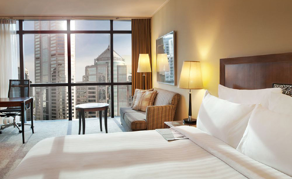 Club Room at Plaza Athenee Royal Merdien Bangkok, Thailand Club Room at Plaza Athenee Royal Merdien Bangkok, Thailand