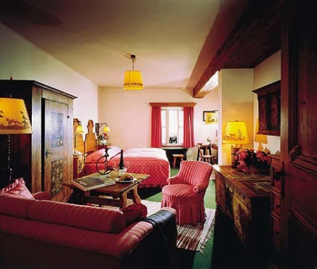 Festival Wing Room