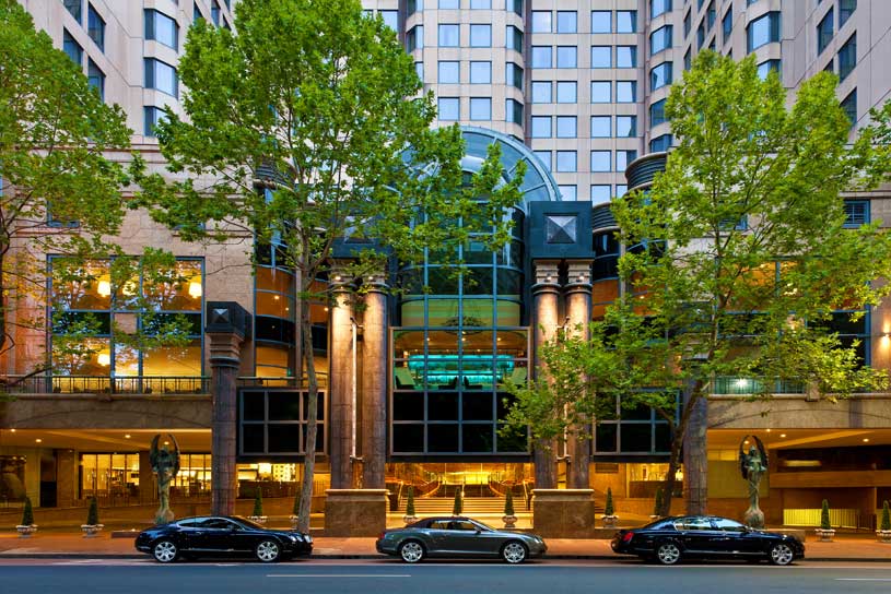 Sheraton On The Park Exterior