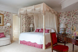 Four Seasons Hotel George V Paris English Suite Bedroom Four Seasons Hotel George V Paris English Suite Bedroom