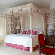 Four Seasons Hotel George V Paris English Suite Bedroom