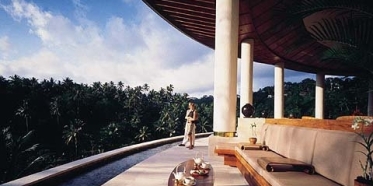 Lobby Terrace