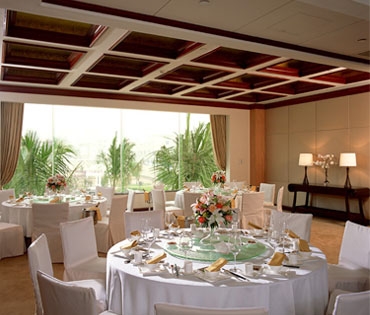 Shang Palace- Western Dinner Shang Palace- Western Dinner