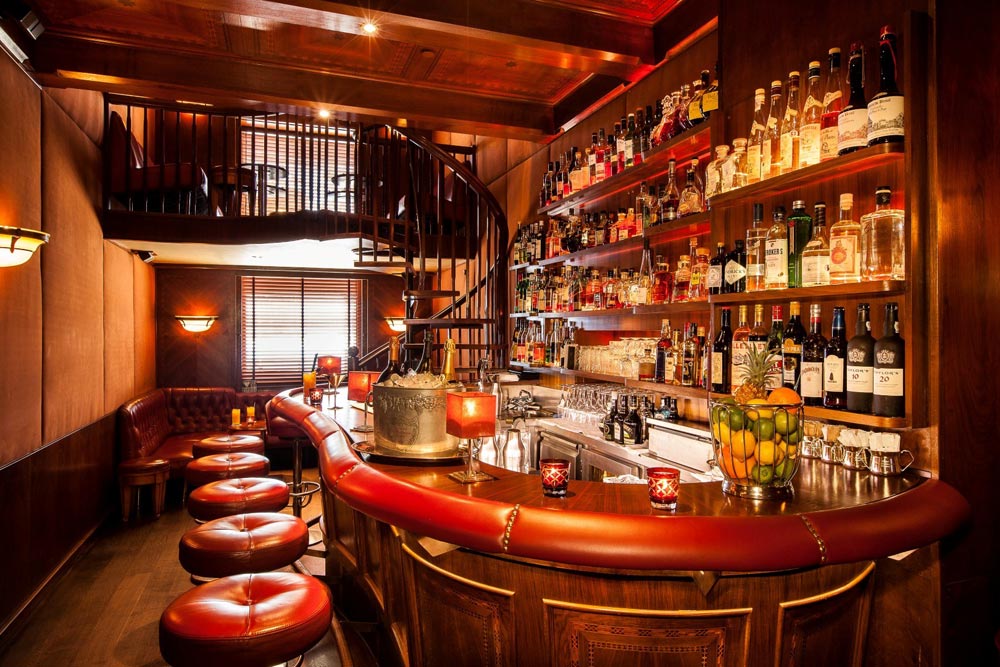 Jahreszeiten Bar at Fairmont View Jahreszeiten Hamburg, Germany Jahreszeiten Bar at Fairmont View Jahreszeiten Hamburg, Germany