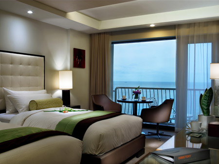 Paradise Hotel And Casino