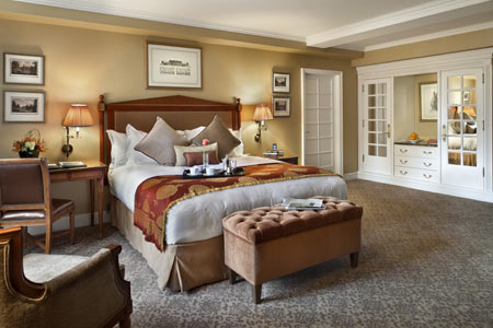 Hotel Plaza Athenee New York