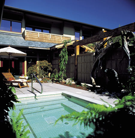 Willows Lodge