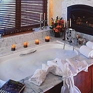 The Ritz Carlton Suite tub
