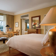 Ritz Carlton Millenia Singapore