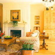 Parlor Lounge