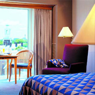 Charles Hotel Guestroom