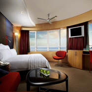 Le Meridien Beach Plaza