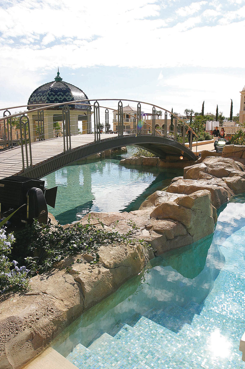 Monte Carlo Bay Hotel and Resort