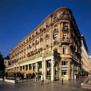 Dom Hotel