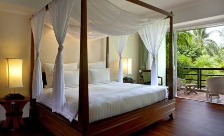 Le Meridien Khao Lak Beach and Spa Resort Le Meridien Khao Lak Beach and Spa Resort