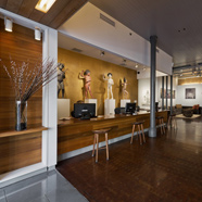 21C Museum Hotel Lobby