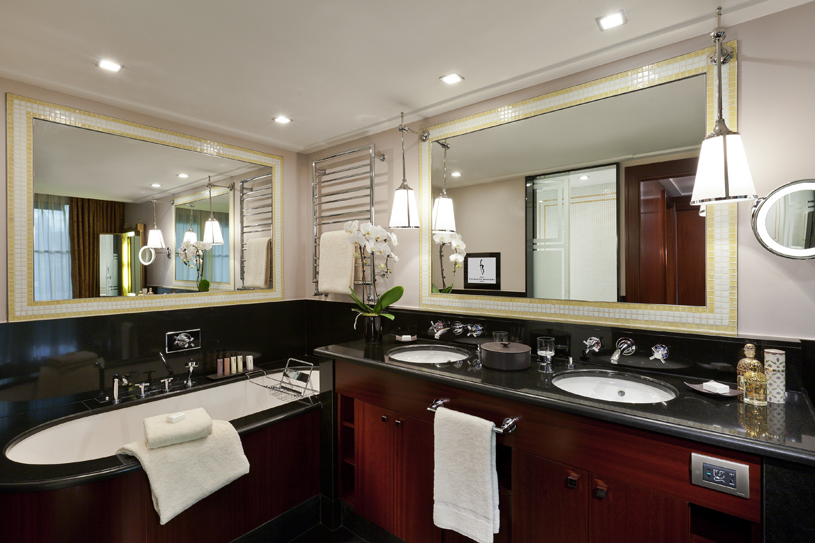 Hotel Fouquet's Barriere