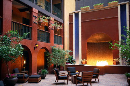 Hotel Valencia Riverwalk