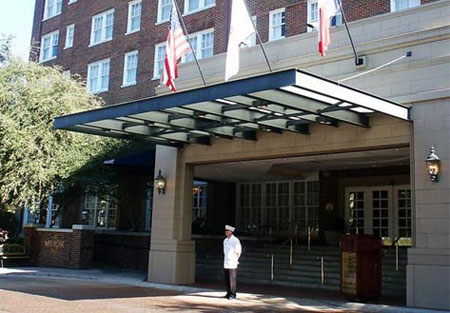 Warwick Melrose Hotel