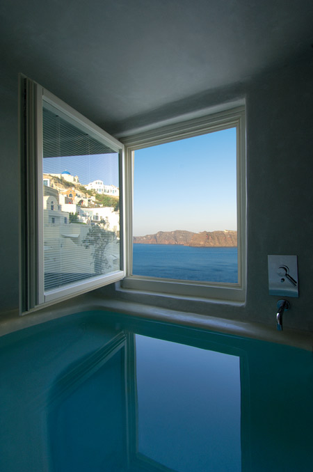 Mystique Santorini