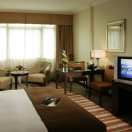 Al Murooj Rotana Hotel and Suites