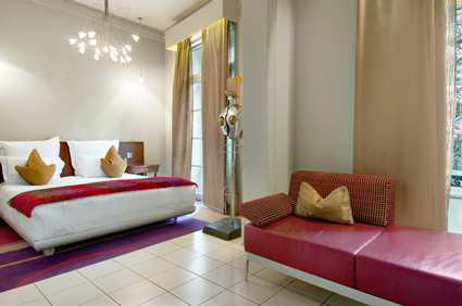 The Waldorf Hilton London