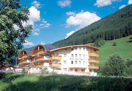 Alpin Royal Wellness Refugium and Resort Hotel Alpin Royal Wellness Refugium and Resort Hotel