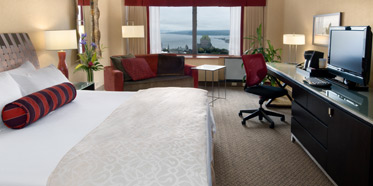 Loews Le Concorde Hotel