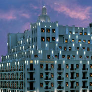 The Langham Yangtze Boutique Shanghai
