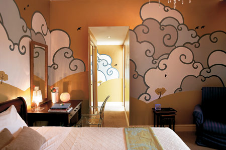 Classical Baby Grand Hotel