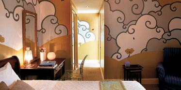 Classical Baby Grand Hotel
