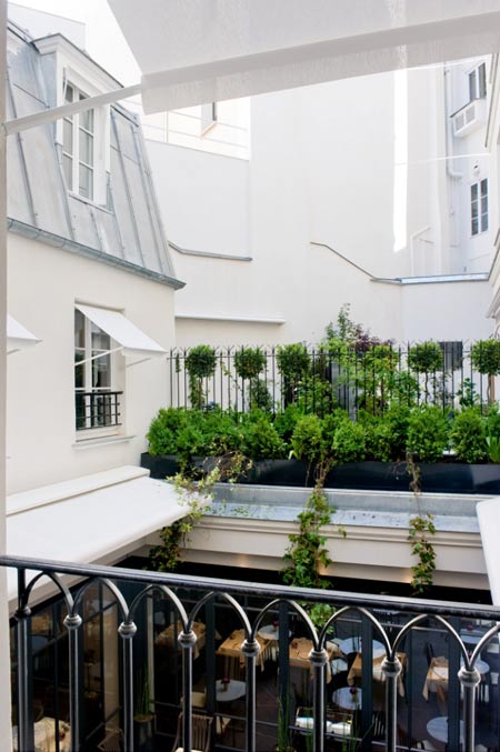 Le Burgundy Paris
