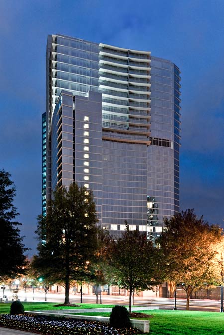 Loew's Atlanta Hotel