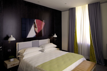 Portrait Suites