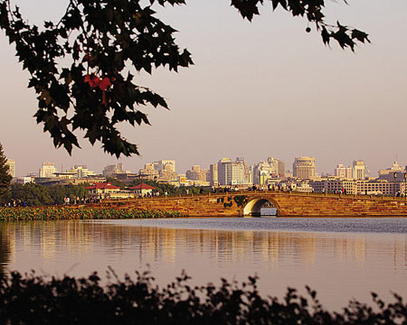 Four Seasons Hotel Hangzhou at West Lake