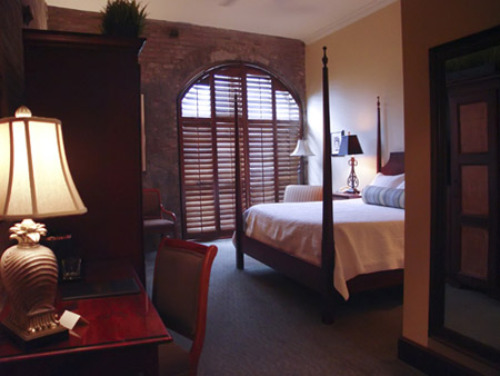 HarbourView Inn