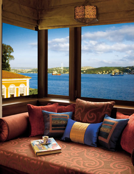 Four Seasons Hotel Istanbul at the Bosphorus Four Seasons Hotel Istanbul at the Bosphorus