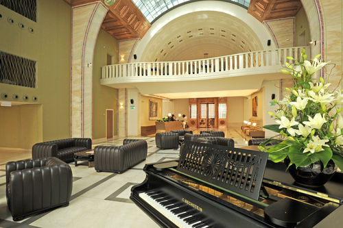 Continental Hotel Zara