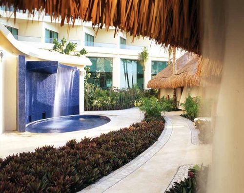 Live Aqua Cancun