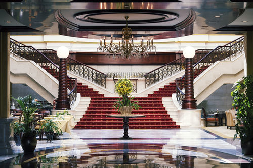 Moevenpick Hotel Bur Dubai